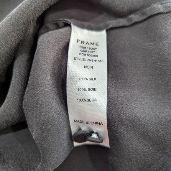 FRAME DENIM- THE STANDARD SHIRT 100% silk long sleeve black blouse size Med NWOT - Picture 6 of 6